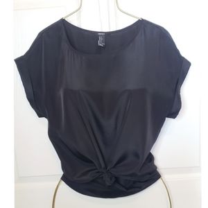 Black Satin ⚫  Blouse 👚